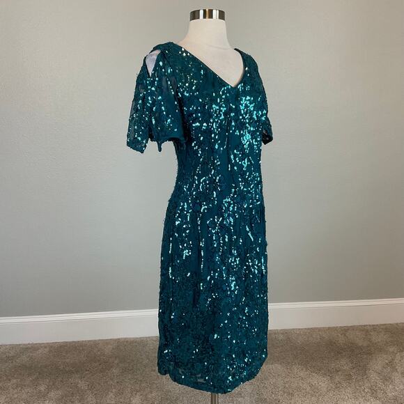 Alex Evenings Women's Cocktail Dress Size 6 Green Sequined Short Sleeve Sheath - Picture 2 of 12